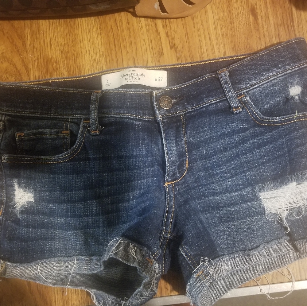 Abercrombie and fitch Womans shorts sz 27